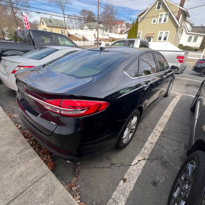2018 Ford Fusion SE FWD photo