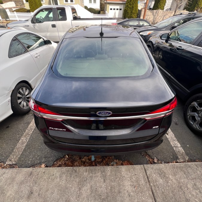 2018 Ford Fusion SE FWD photo