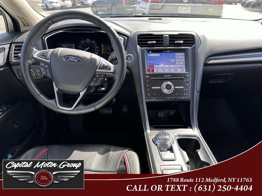 2019 Ford Fusion Energi Titanium FWD photo