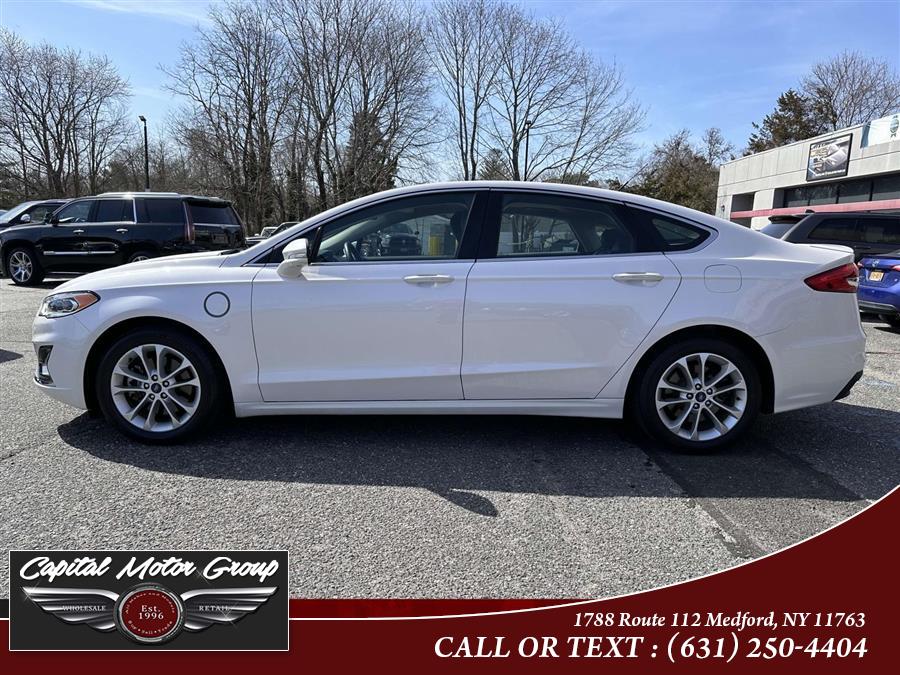 2019 Ford Fusion Energi Titanium FWD photo