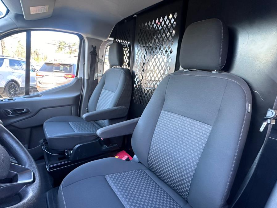 2023 Ford Transit Cargo Van T-250 130