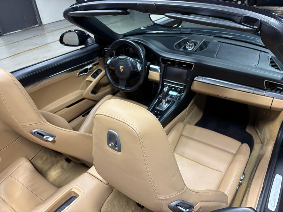 2014 Porsche 911 Carrera 4S photo