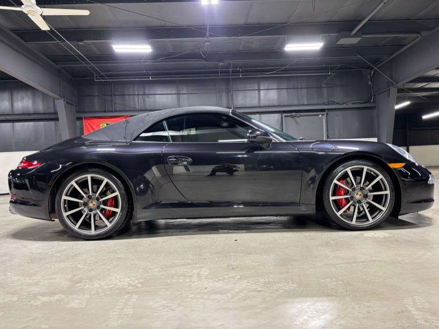 2014 Porsche 911 Carrera 4S photo