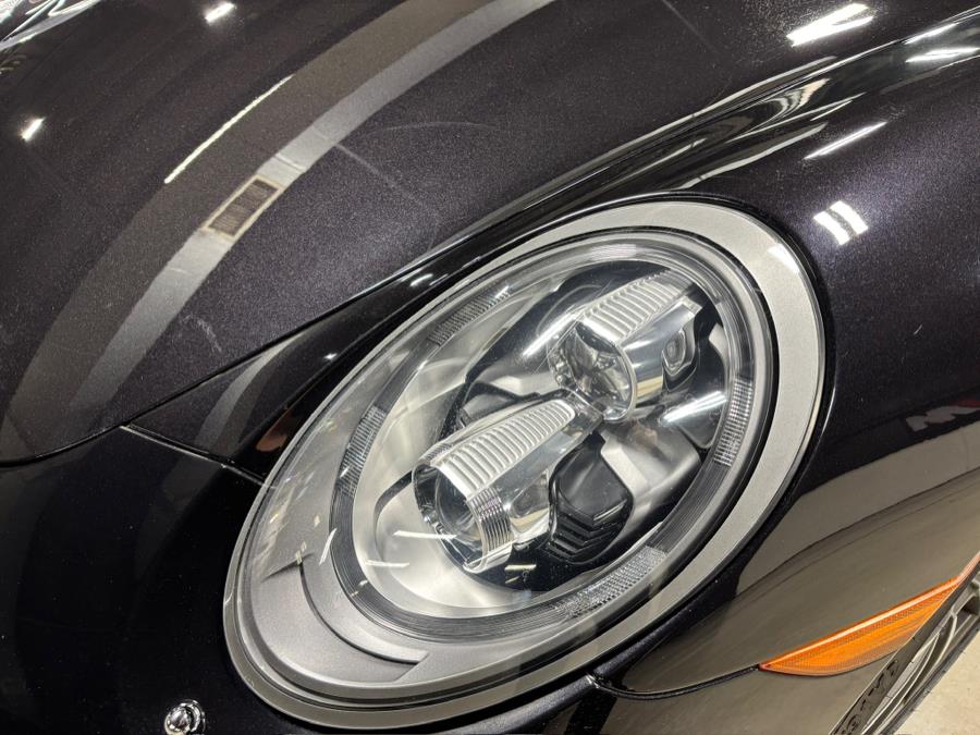 2014 Porsche 911 Carrera 4S photo