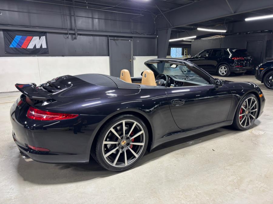 2014 Porsche 911 Carrera 4S photo