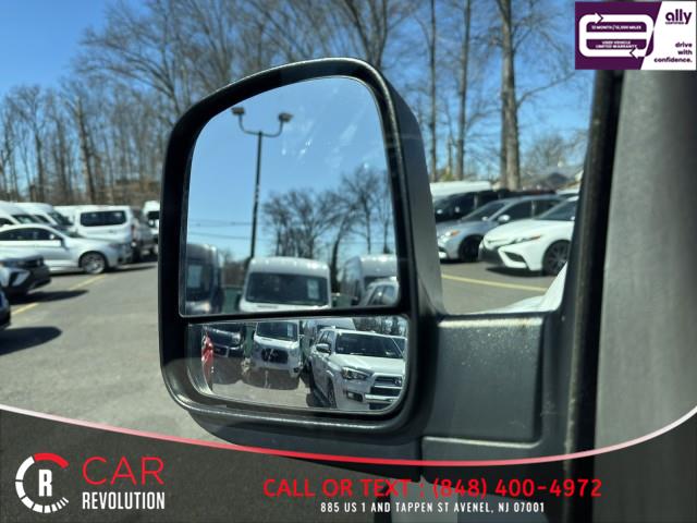 2017 Chevrolet Express 2500 LT 2500 135'' photo