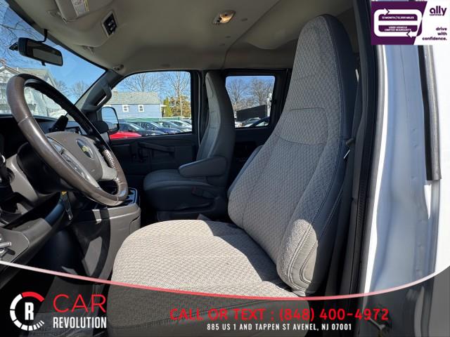 2017 Chevrolet Express 2500 LT 2500 135'' photo