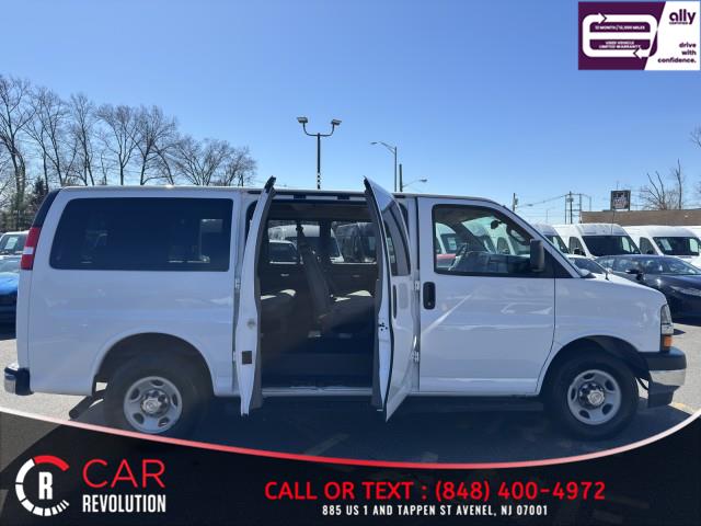 2017 Chevrolet Express 2500 LT 2500 135'' photo