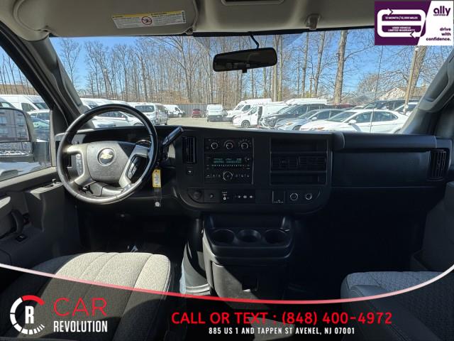2017 Chevrolet Express 2500 LT 2500 135'' photo
