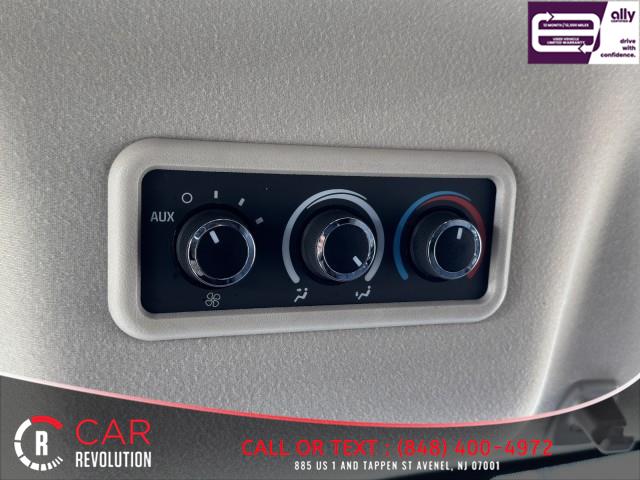 2017 Chevrolet Express 2500 LT 2500 135'' photo