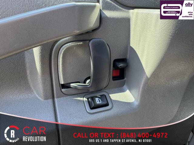 2017 Chevrolet Express 2500 LT 2500 135'' photo