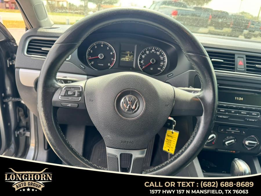 2014 Volkswagen Jetta SE photo
