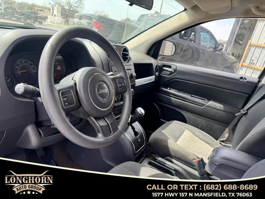 2015 Jeep Compass 4WD 4dr Altitude Edition photo