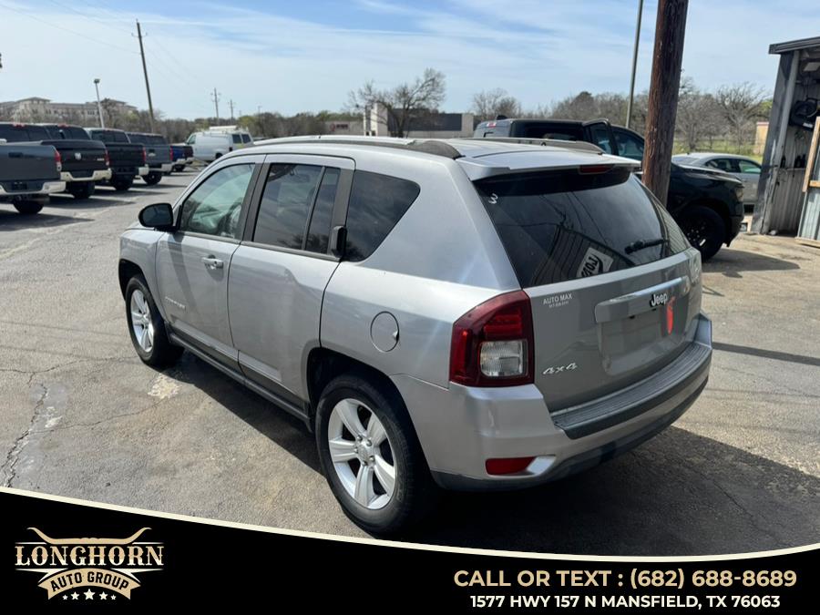 2015 Jeep Compass 4WD 4dr Altitude Edition photo