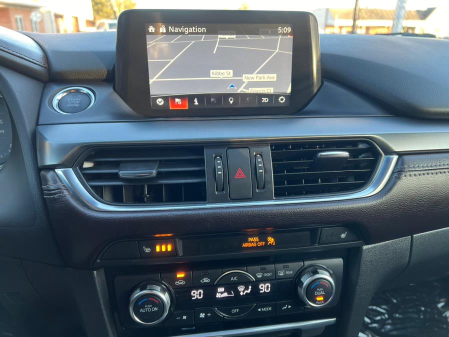 2016 Mazda Mazda6 4dr Sdn Auto i Grand Touring photo