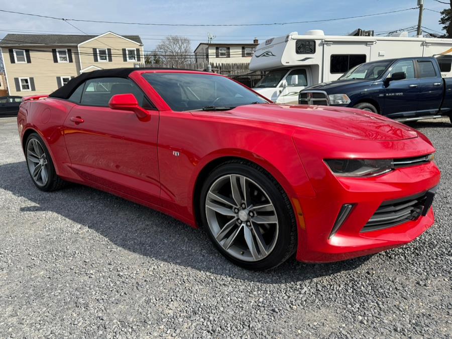 2017 Chevrolet Camaro 2dr Conv 1LT photo