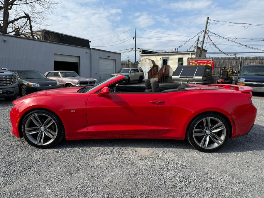 2017 Chevrolet Camaro 2dr Conv 1LT photo