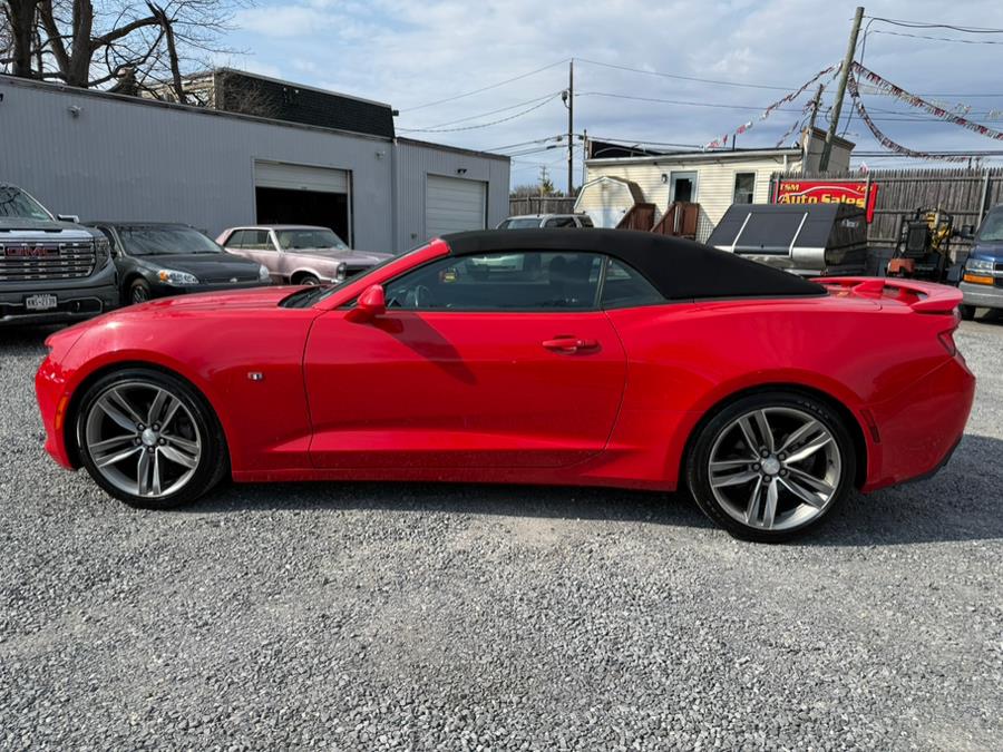 2017 Chevrolet Camaro 2dr Conv 1LT photo