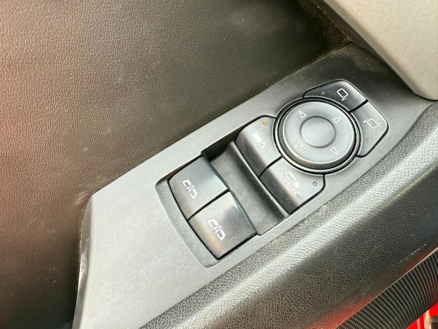 2017 Chevrolet Camaro 2dr Conv 1LT photo