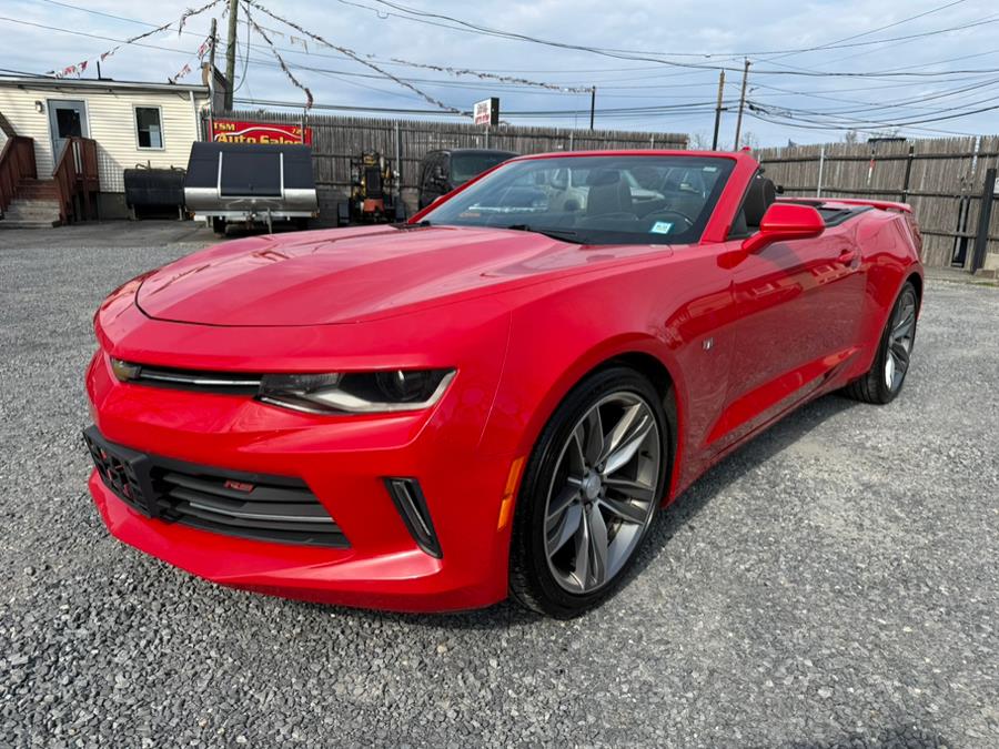 2017 Chevrolet Camaro 2dr Conv 1LT photo