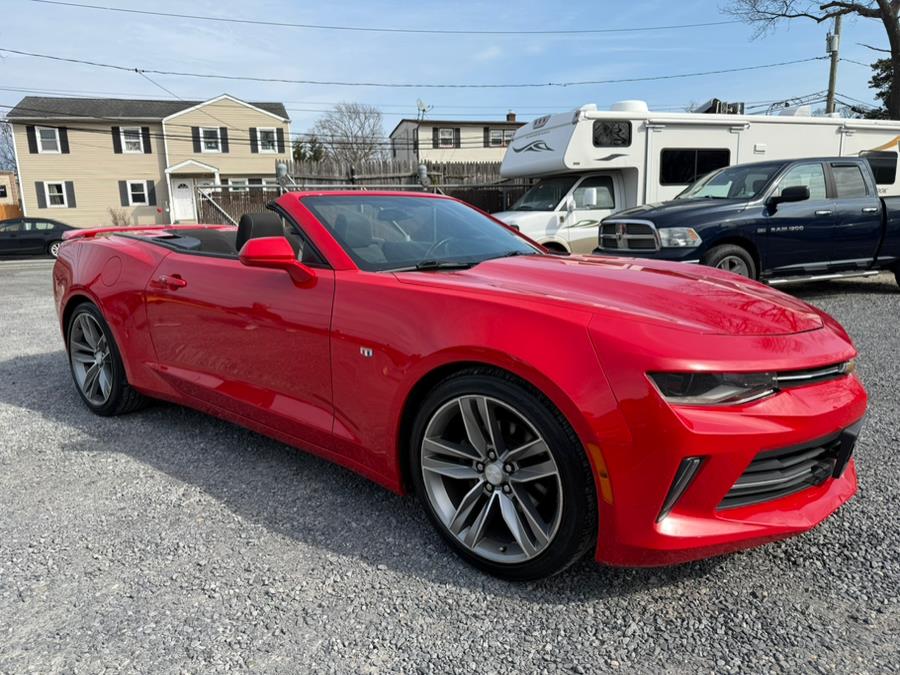 2017 Chevrolet Camaro 2dr Conv 1LT photo