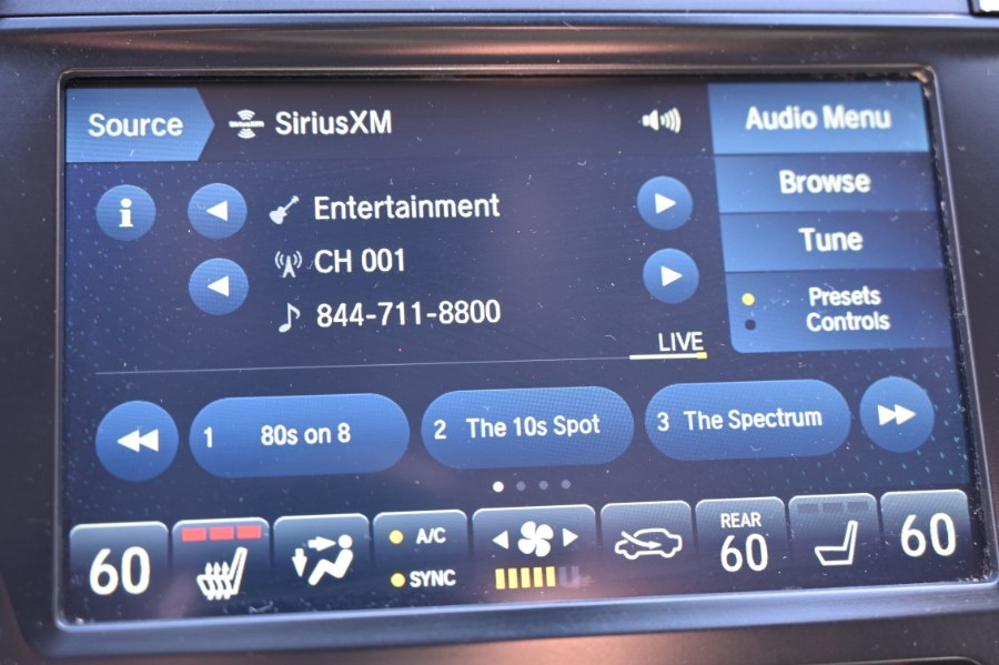 2020 Acura MDX SH-AWD 7-Passenger photo