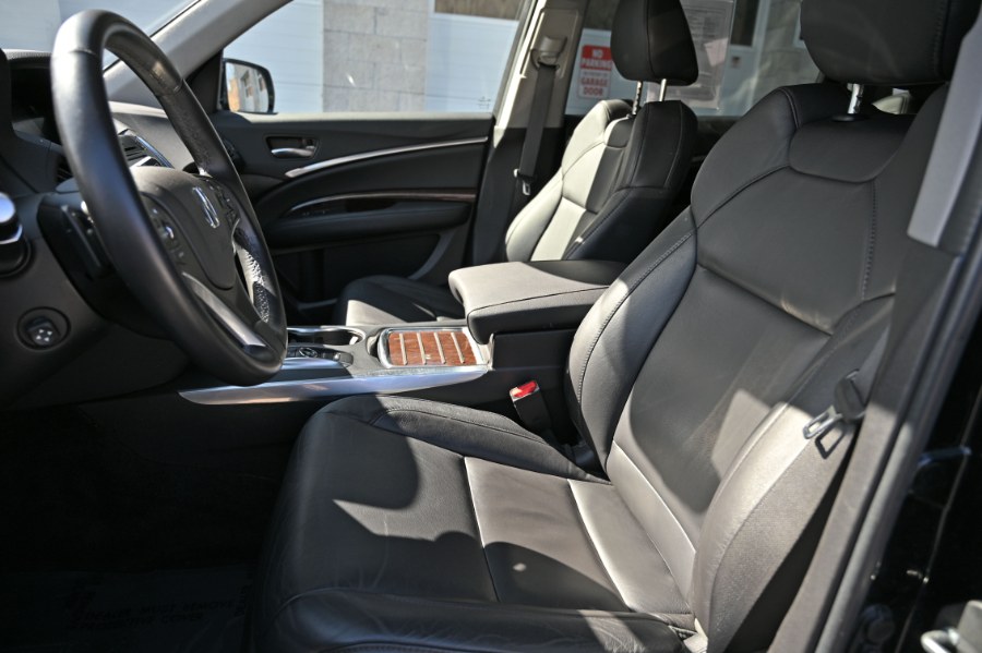 2020 Acura MDX SH-AWD 7-Passenger photo