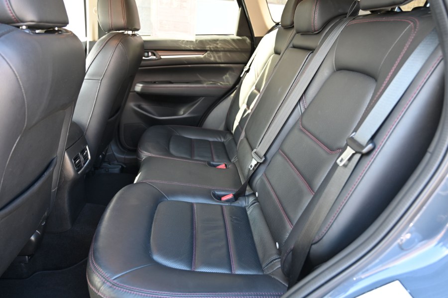 2023 Mazda CX-5 2.5 S Carbon Edition AWD photo