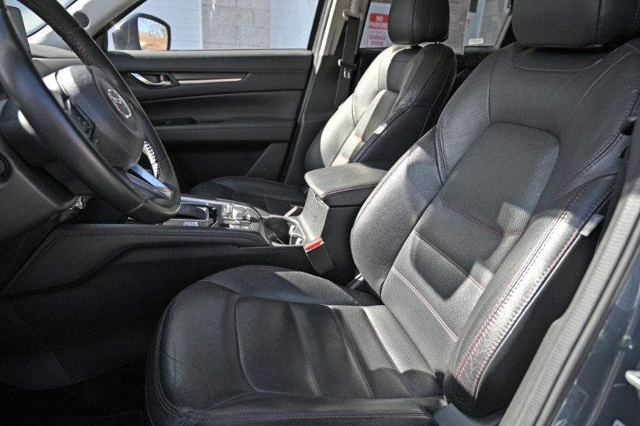 2023 Mazda CX-5 2.5 S Carbon Edition AWD photo