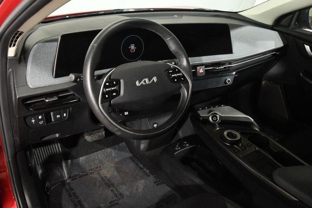 2022 Kia EV6 Wind photo