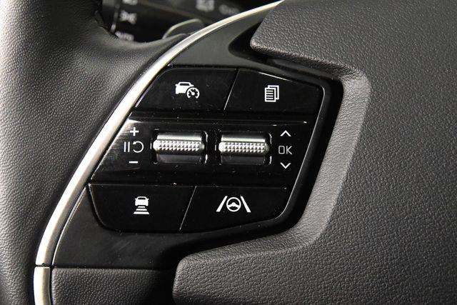 2022 Kia EV6 Wind photo