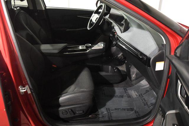 2022 Kia EV6 Wind photo