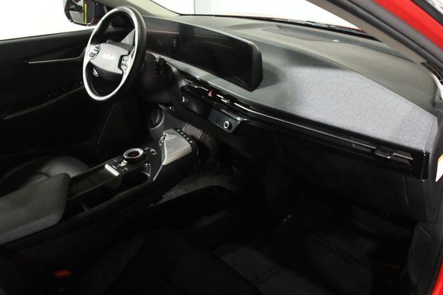 2022 Kia EV6 Wind photo