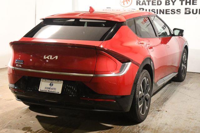 2022 Kia EV6 Wind photo