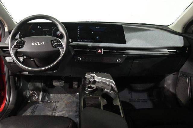 2022 Kia EV6 Wind photo