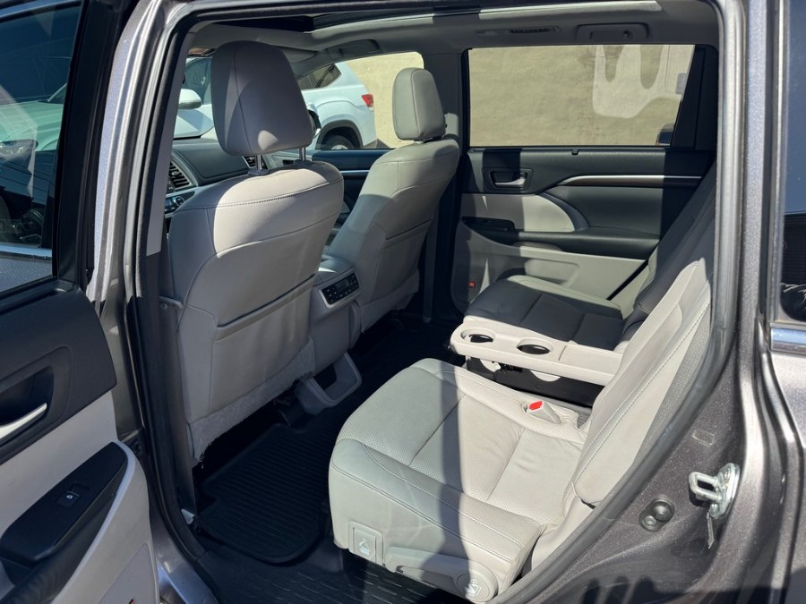 2014 Toyota Highlander Limited photo