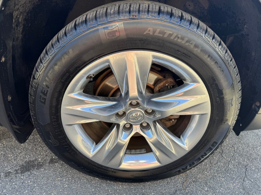 2014 Toyota Highlander Limited photo