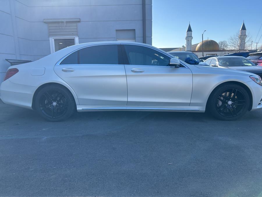 2015 Mercedes-Benz S-Class S550 4MATIC photo