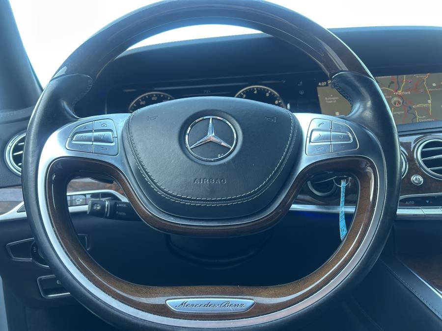 2015 Mercedes-Benz S-Class S550 4MATIC photo