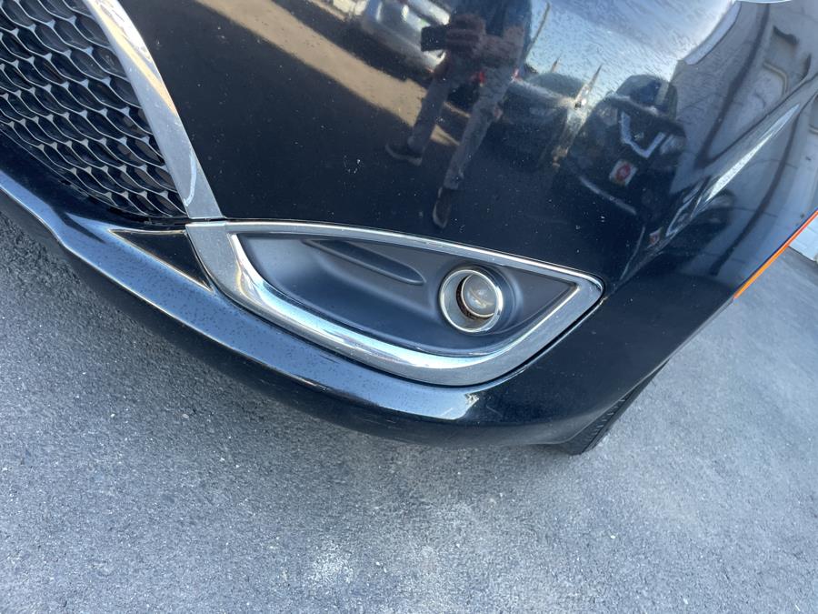 2019 Chrysler Pacifica Touring L FWD photo