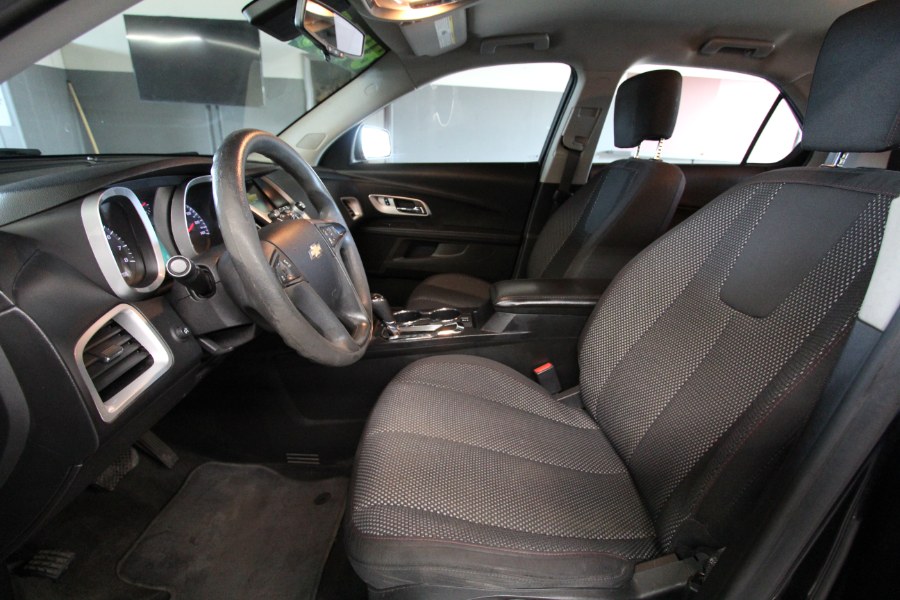 2016 Chevrolet Equinox AWD 4dr LS photo