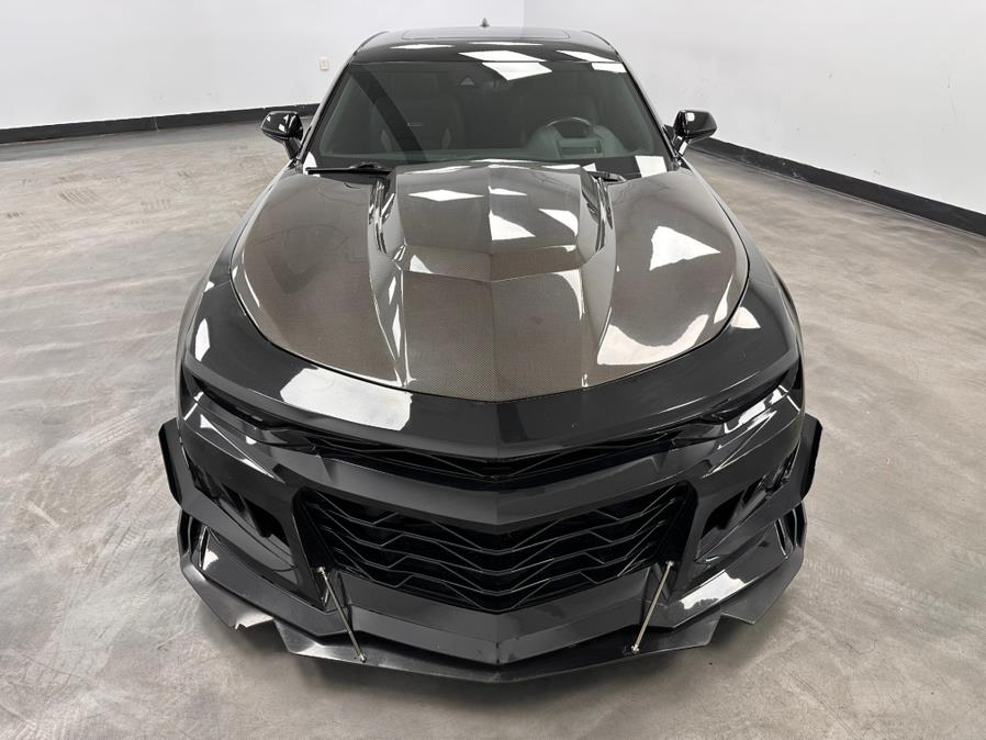 2019 Chevrolet Camaro 2dr Cpe 2SS photo