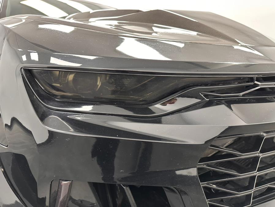 2019 Chevrolet Camaro 2dr Cpe 2SS photo
