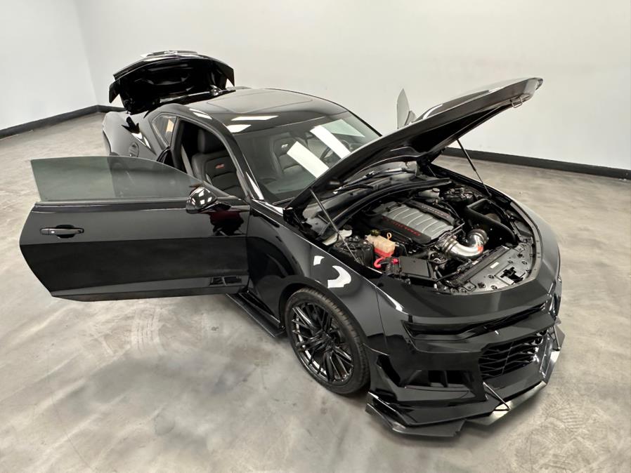 2019 Chevrolet Camaro 2dr Cpe 2SS photo
