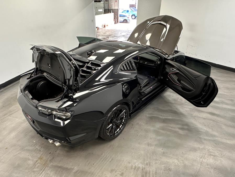 2019 Chevrolet Camaro 2dr Cpe 2SS photo