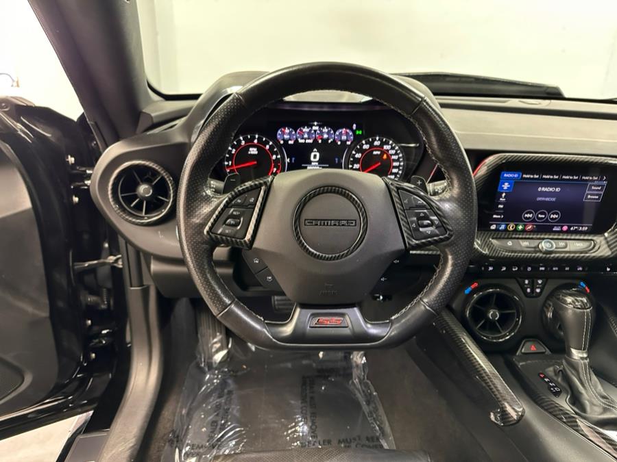 2019 Chevrolet Camaro 2dr Cpe 2SS photo