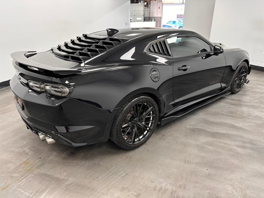 2019 Chevrolet Camaro 2dr Cpe 2SS photo