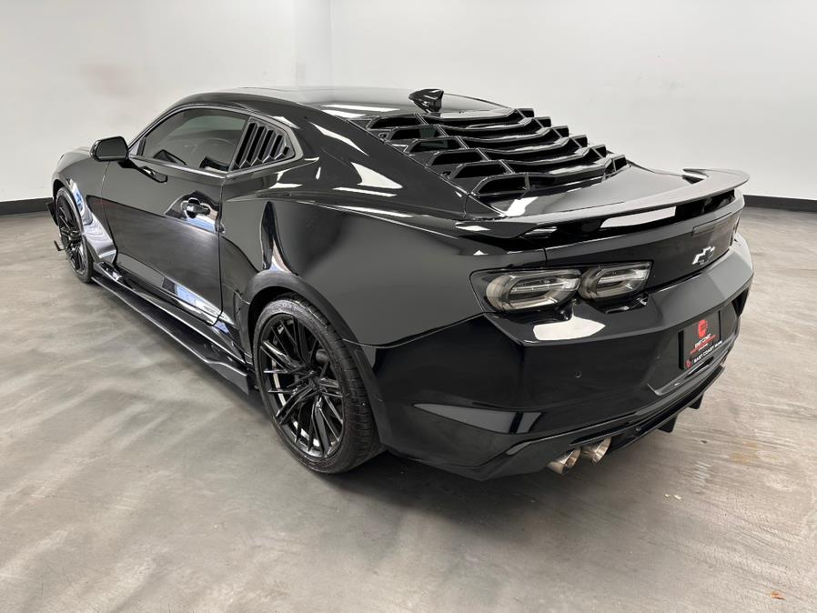 2019 Chevrolet Camaro 2dr Cpe 2SS photo