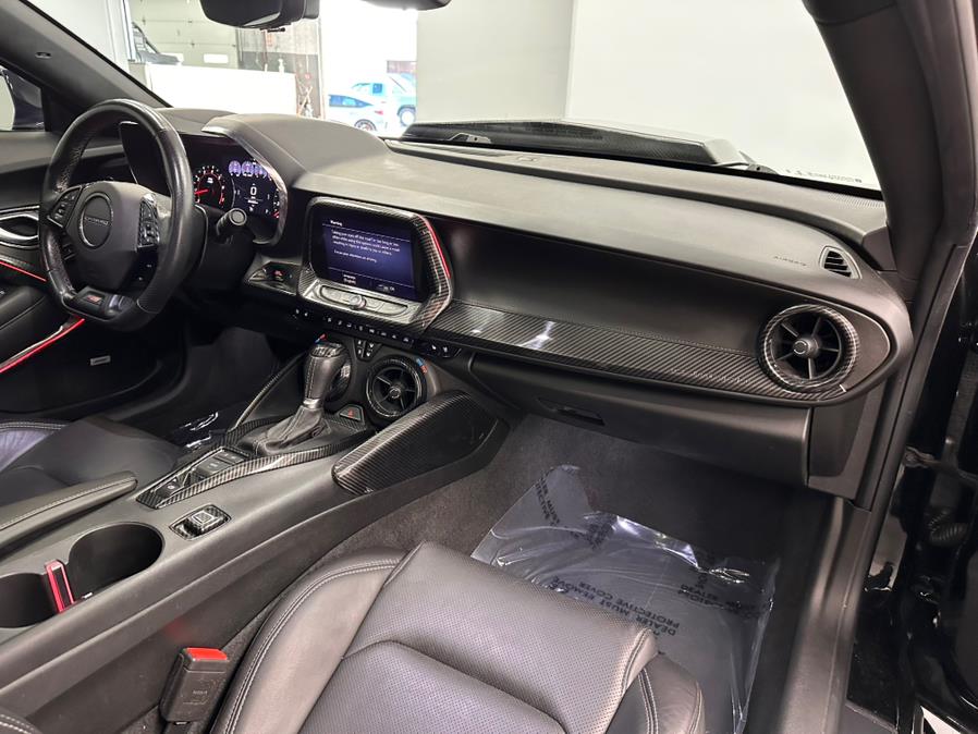 2019 Chevrolet Camaro 2dr Cpe 2SS photo