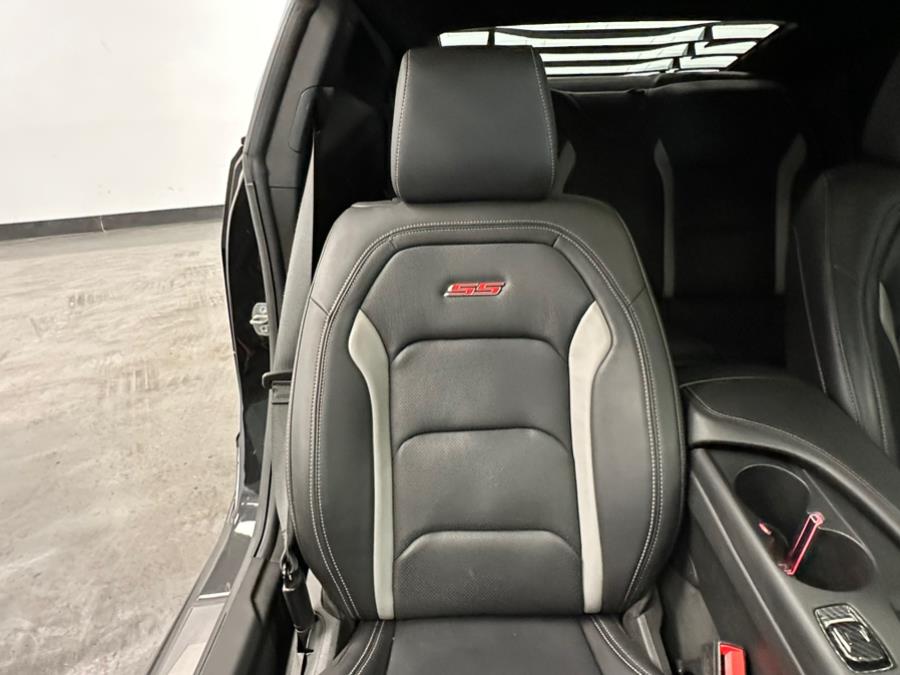 2019 Chevrolet Camaro 2dr Cpe 2SS photo